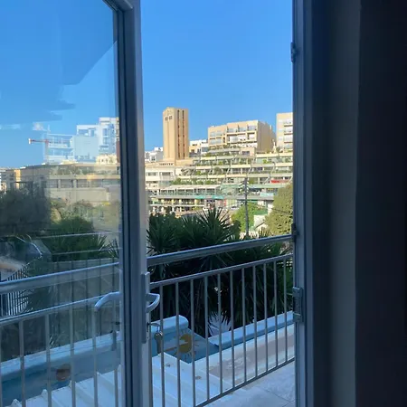 San Giuliani Heights Apartment *